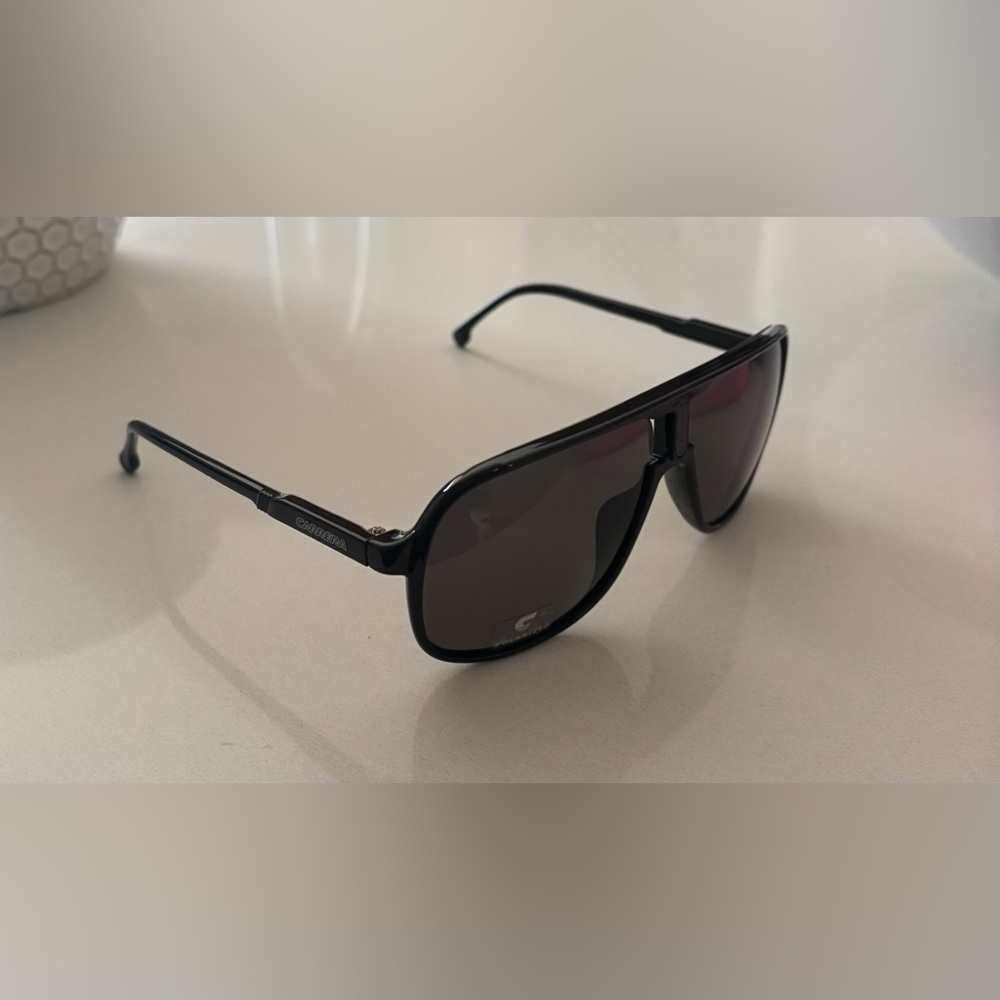 CARRERA Lightweight Unisex Aviator Sunglasses - Polarized - Picture 4 of 7